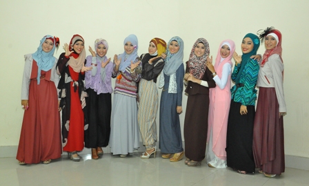Kreasi Jilbab oleh Hijabers Community Yogyakarta